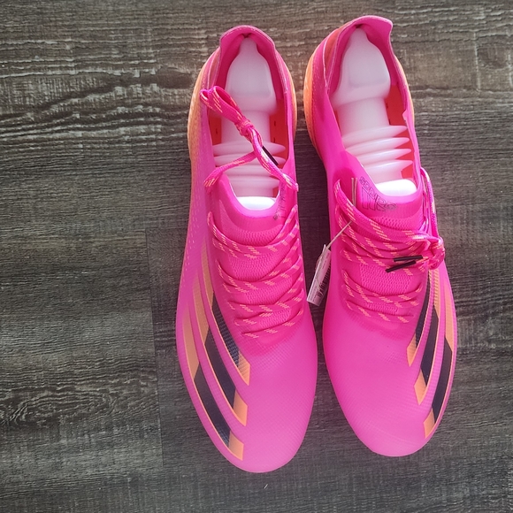 Adidas Men Vibrant Pink and Orange Athletic Shoes ADIDAS CLEATS FOR SOCCER BRAND - Picture 1 of 3